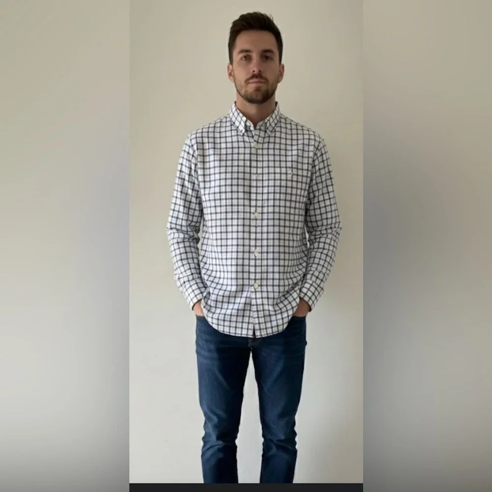 J. CREW Men's White and Blue Checkered Shirt